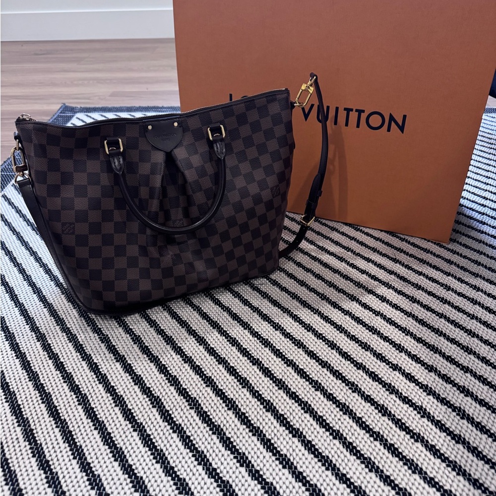 Louis Vuitton Brown tote